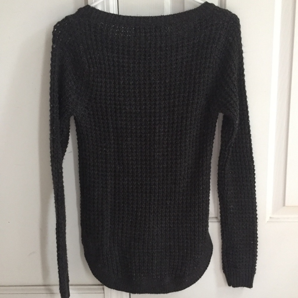 Forever 21 Sweater - Picture 2 of 4